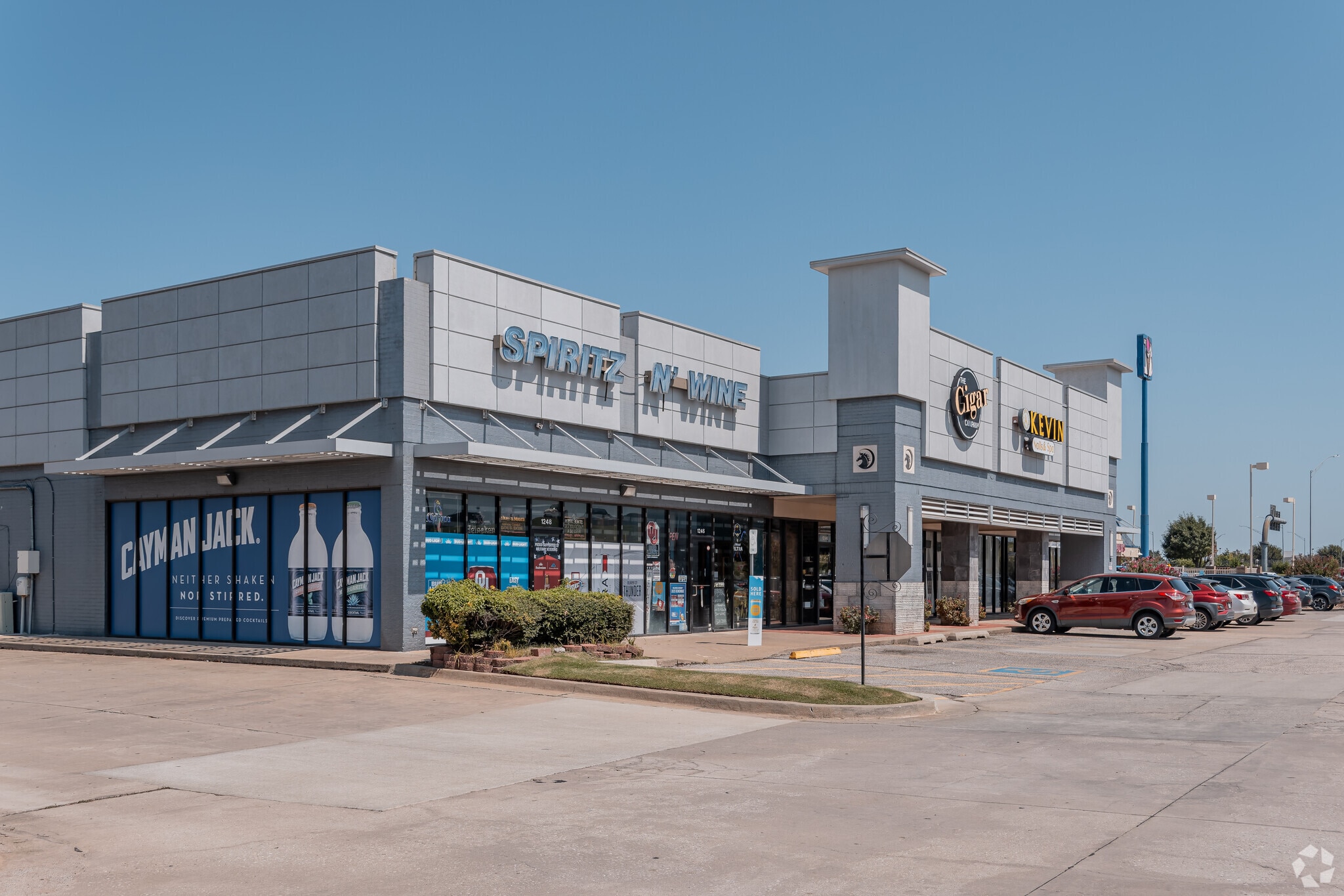 1304-1340 N Interstate Dr, Norman, OK for lease Building Photo- Image 1 of 8