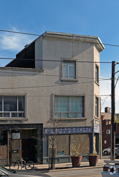 1484 Dundas St W, Toronto, ON for lease - Building Photo - Image 3 of 4