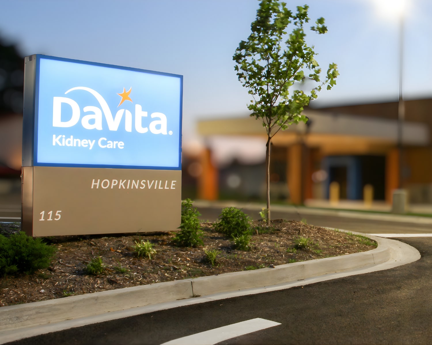 115 N Virginia St, Hopkinsville, KY for sale Primary Photo- Image 1 of 5