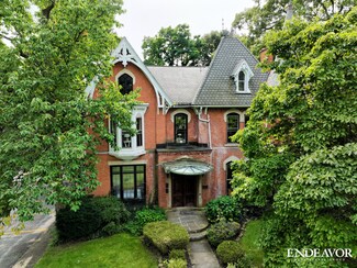 Plus de détails pour 1545 East Ave, Rochester, NY - Bureau à louer