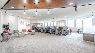 1000 Ballpark Way, Arlington, TX à louer Photo intérieure- Image 2 de 51