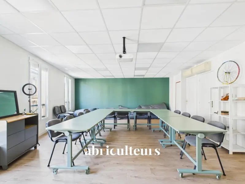 40 Rue De L'Arsenal, Bordeaux for lease Building Photo- Image 1 of 11