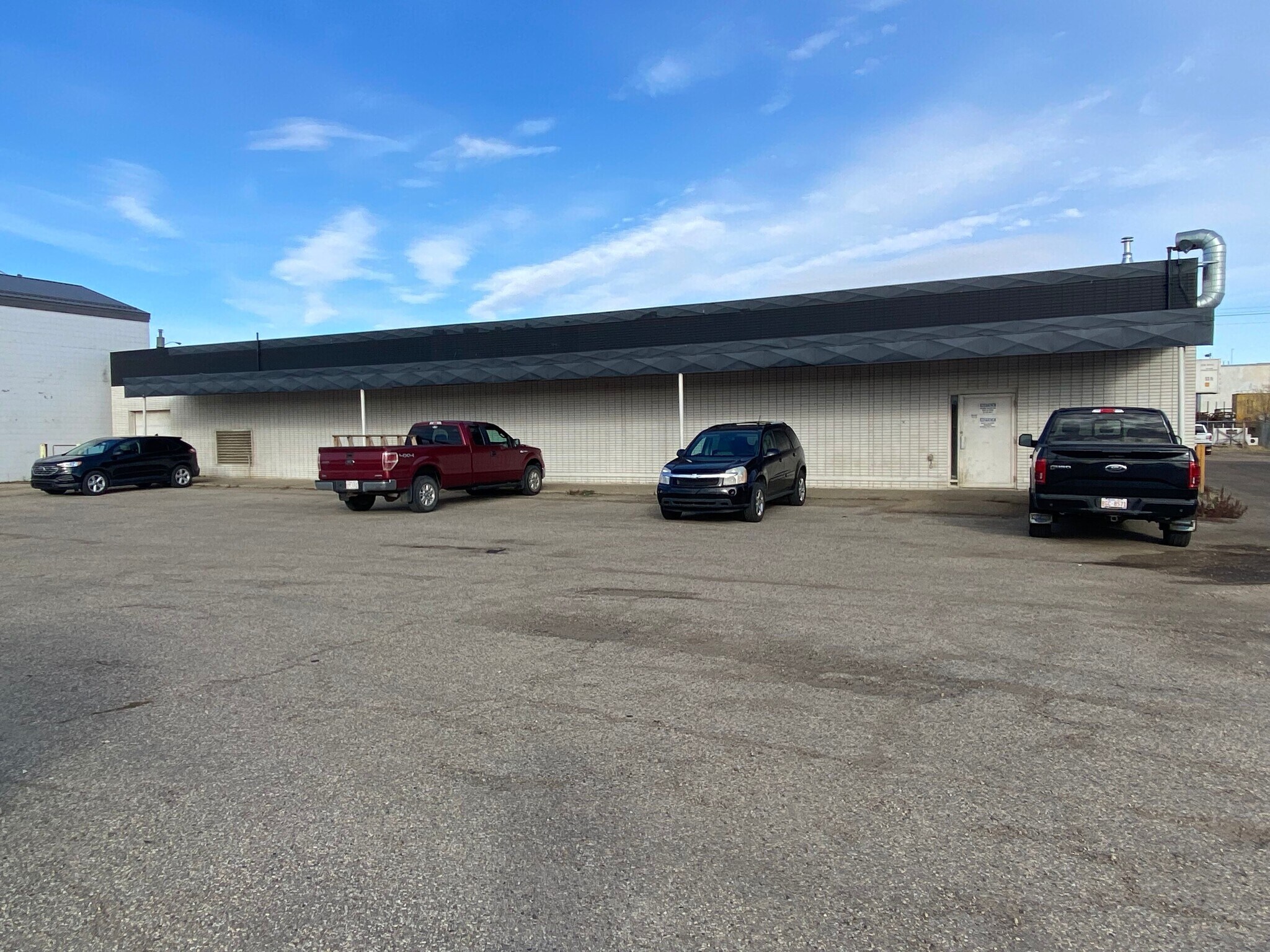 7640 Yellowhead Trl NW, Edmonton, AB for sale Building Photo- Image 1 of 1