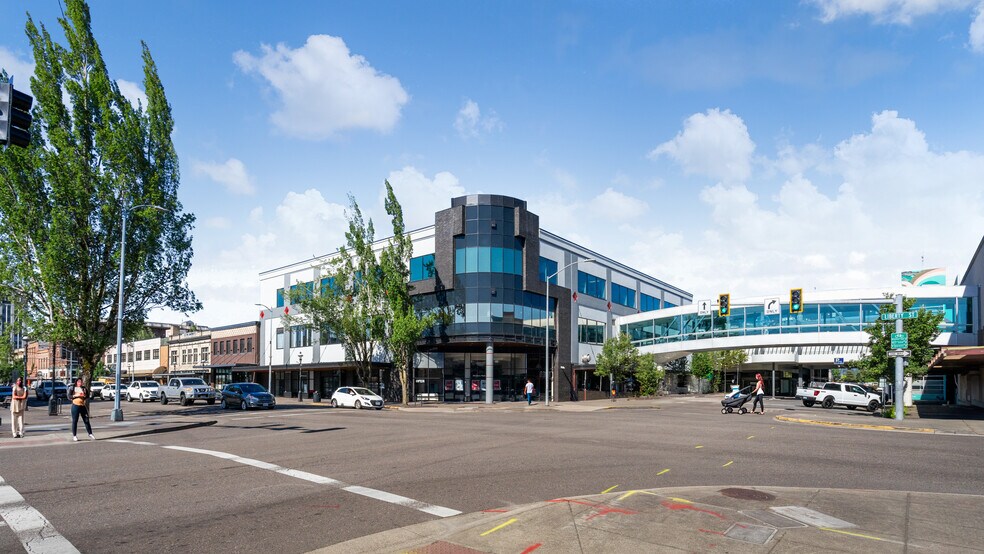 285 Liberty St, Salem, OR à louer - Photo du bâtiment - Image 2 de 21