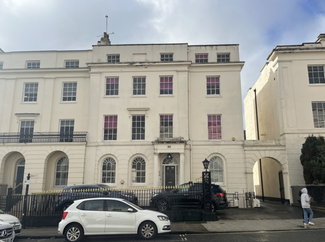 Plus de détails pour 30 Carlton Cres, Southampton - Bureau à vendre