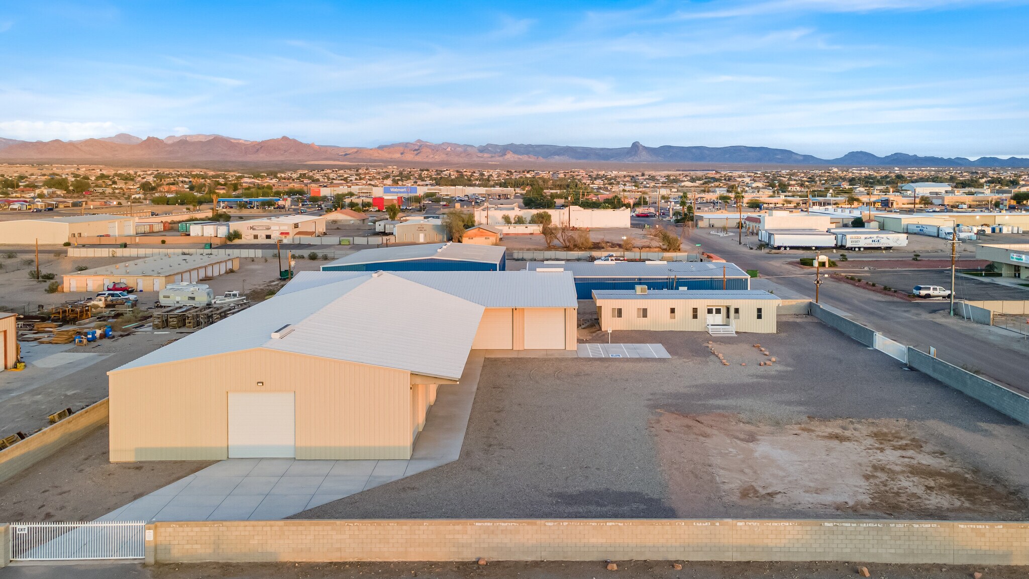 1425 E Hammer Rd, Fort Mohave, AZ à vendre Photo du bâtiment- Image 1 de 2