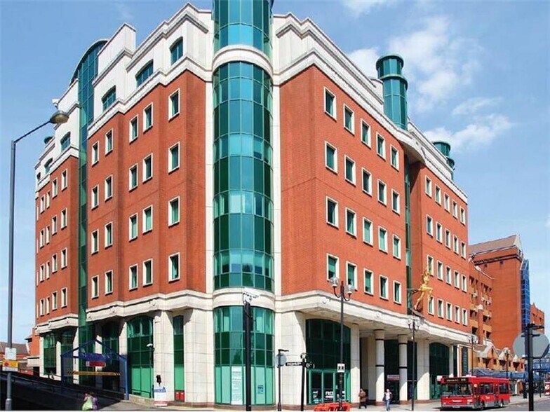 66-68 College Rd, Harrow à louer - Photo du bâtiment - Image 3 de 16