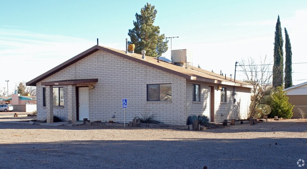 900 W Birch St, Deming, NM for sale - Primary Photo - Image 1 of 3