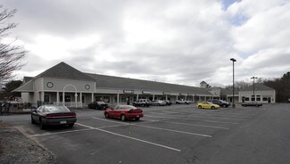 Plus de détails pour 473 South St W, Raynham, MA - Bureau/Commerce de détail à louer