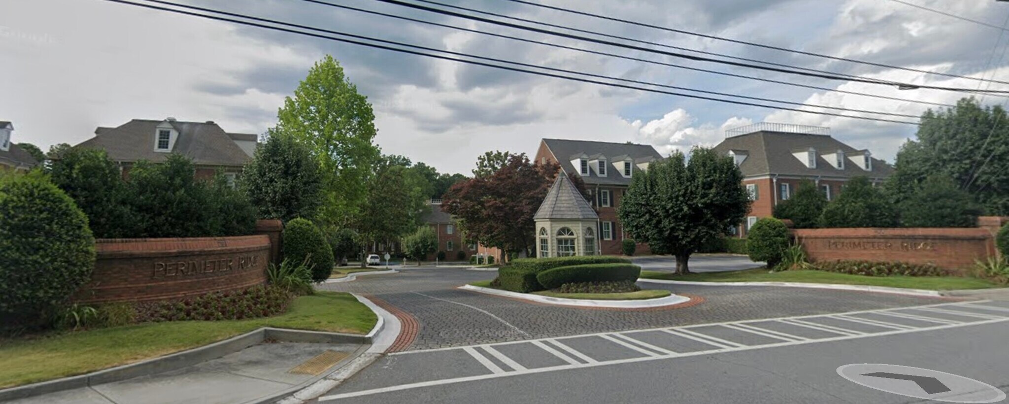 750 Hammond Dr NE, Atlanta, GA à louer Photo principale- Image 1 de 25