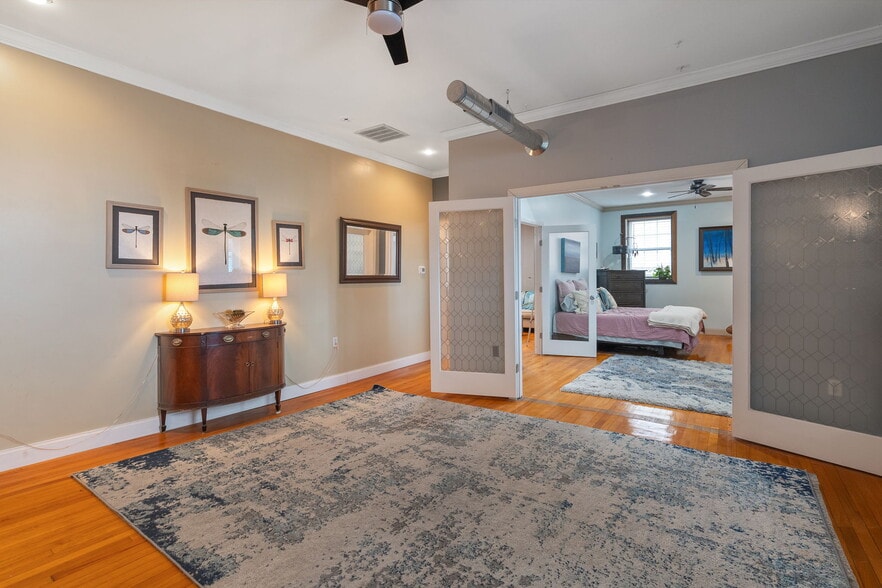 140 Clinton St, Schenectady, NY for lease - Building Photo - Image 2 of 52