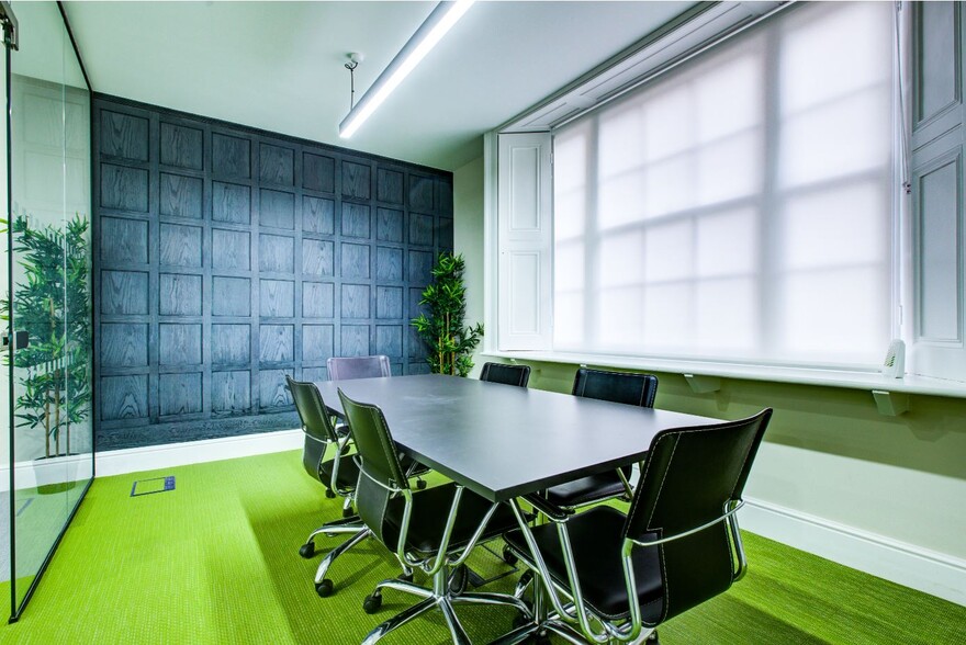 20 Broad St, Wokingham for lease - Interior Photo - Image 2 of 11