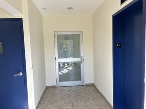 176 N Highland Ave, Ossining, NY for lease Interior Photo- Image 2 of 15