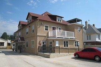 More details for 610-612 Lancaster Ave, Berwyn, PA - Retail for Lease