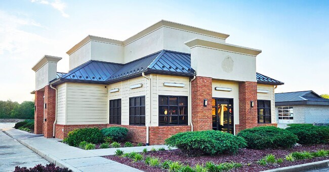 More details for 805 S Washington St, Du Quoin, IL - Retail for Lease