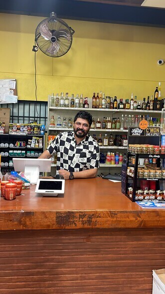 100 Ave H, Poteet, TX for sale - Building Photo - Image 3 of 5