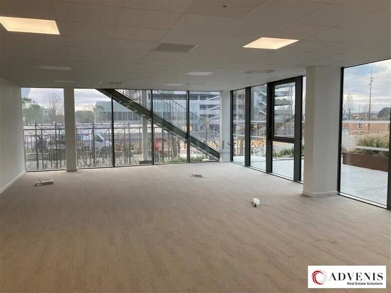 Office in Mérignac for lease - Interior Photo - Image 3 of 9