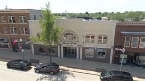 135 W Main St, Stoughton, WI for lease - Building Photo - Image 3 of 7