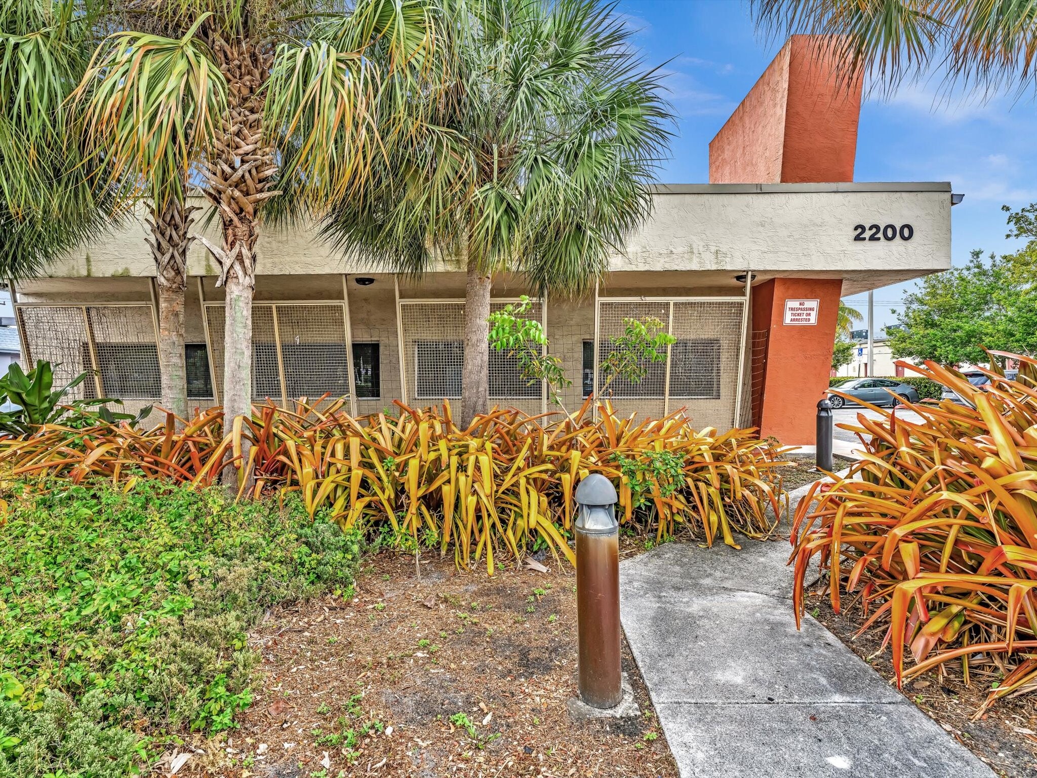 2200 N University Dr, Sunrise, FL for sale Building Photo- Image 1 of 56