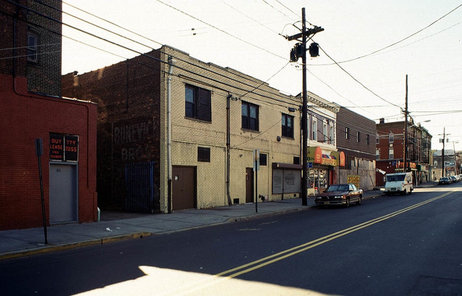 189 Monroe St, Passaic, NJ for sale - Primary Photo - Image 1 of 43