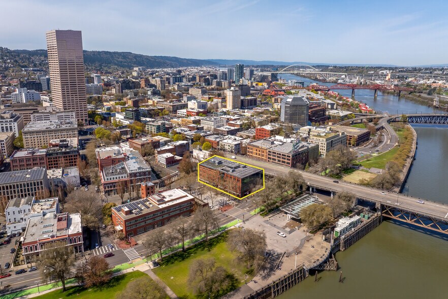 45 SW Ankeny St, Portland, OR à vendre - Photo du bâtiment - Image 2 de 22