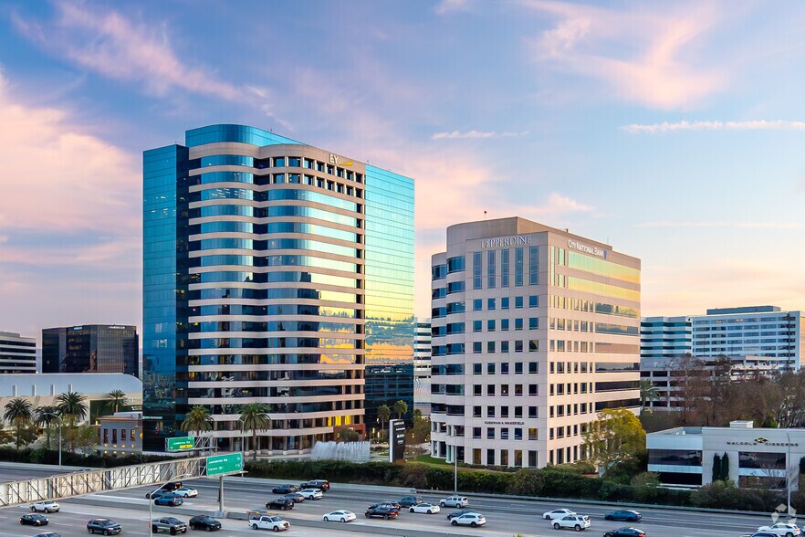 18101 Von Karman Ave, Irvine, CA à louer - Photo du bâtiment - Image 1 de 26