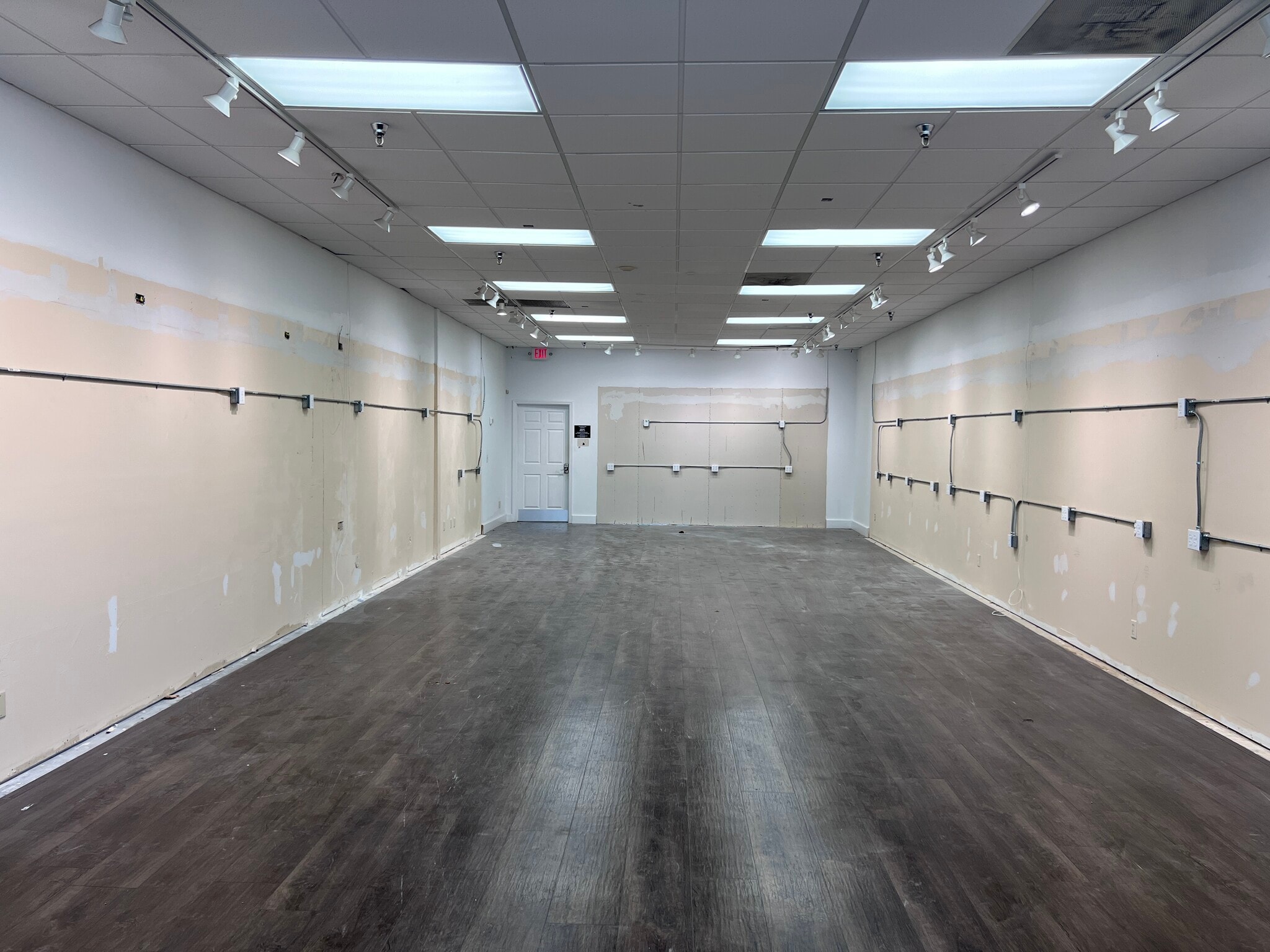 1851 N US Highway 1, Fort Pierce, FL for lease Interior Photo- Image 1 of 1