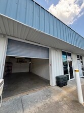 2583 N Orange Blossom Trl, Kissimmee, FL for lease Interior Photo- Image 1 of 8