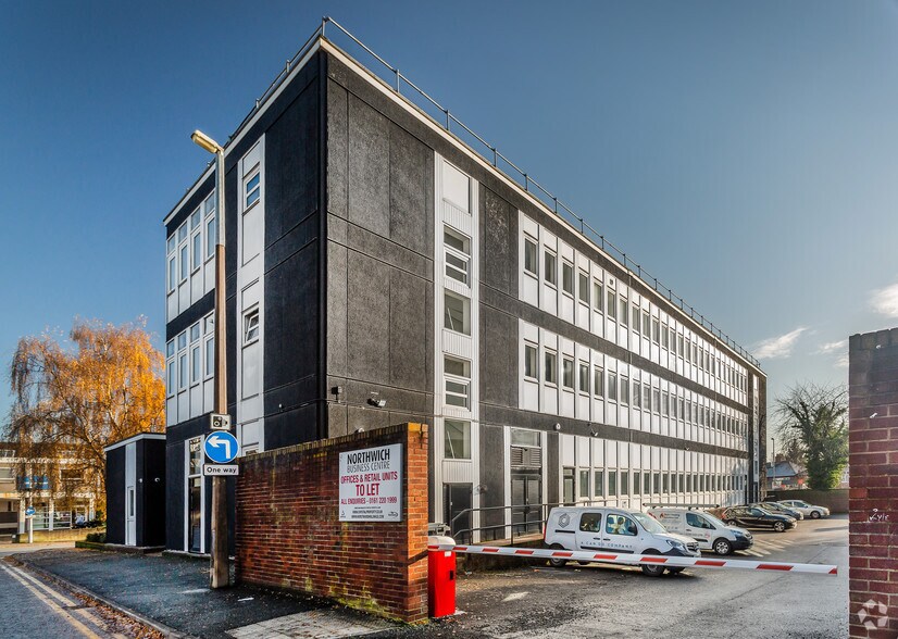 Meadow St, Northwich à louer - Photo principale - Image 1 de 2