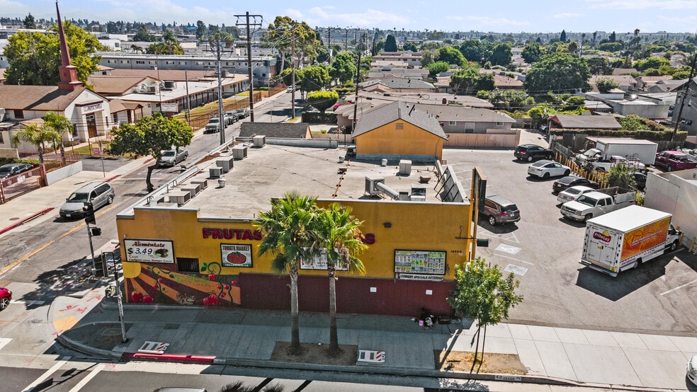 3960 W 104th St, Inglewood, CA for sale - Building Photo - Image 3 of 25