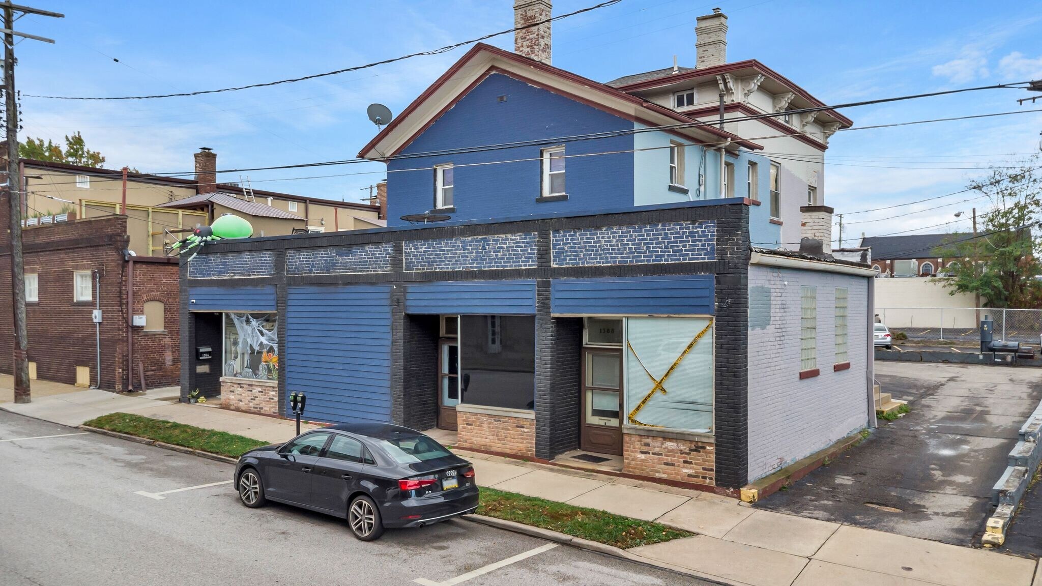 1386 Cranford Ave, Lakewood, OH à vendre Photo du bâtiment- Image 1 de 66