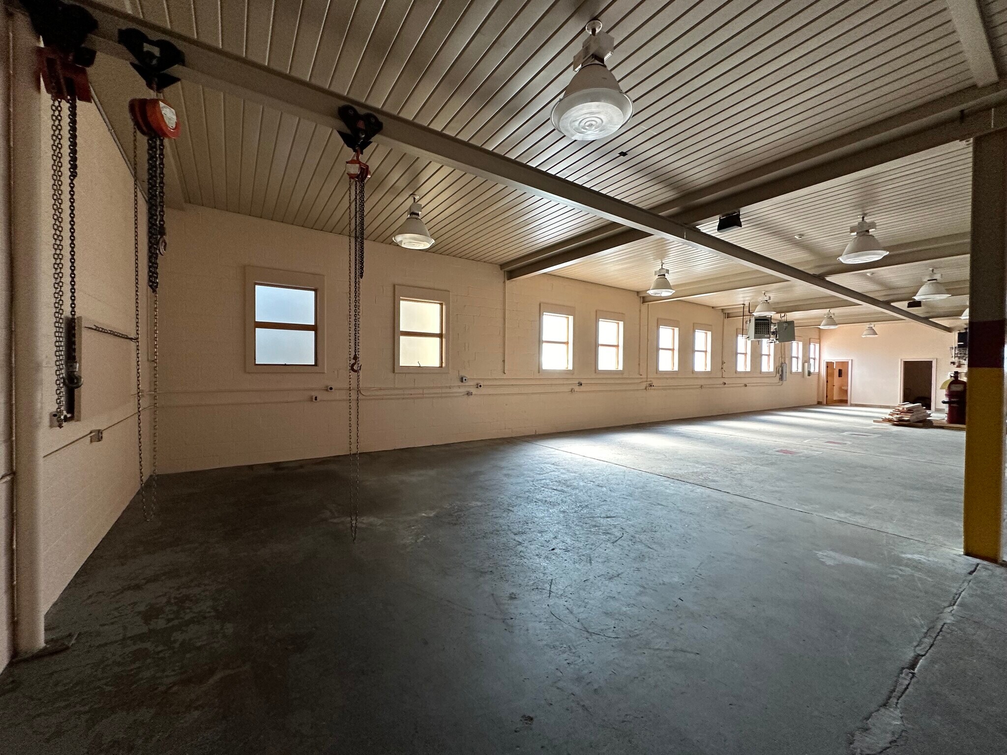 330 Fayette Ave, Mamaroneck, NY for lease Primary Photo- Image 1 of 6