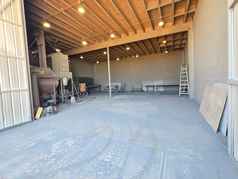 1343 E Justice Rd, Central Point, OR for sale - Building Photo - Image 3 of 7