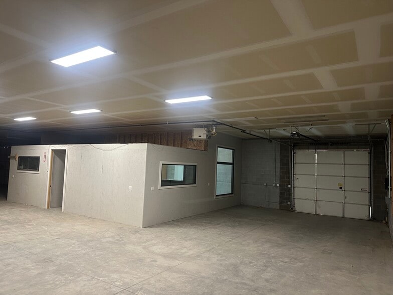 462 Airport Rd, Heber City, UT for lease - Building Photo - Image 2 of 4