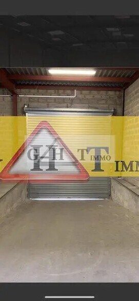 Industriel dans Morangis à louer - Photo du bâtiment - Image 3 de 3