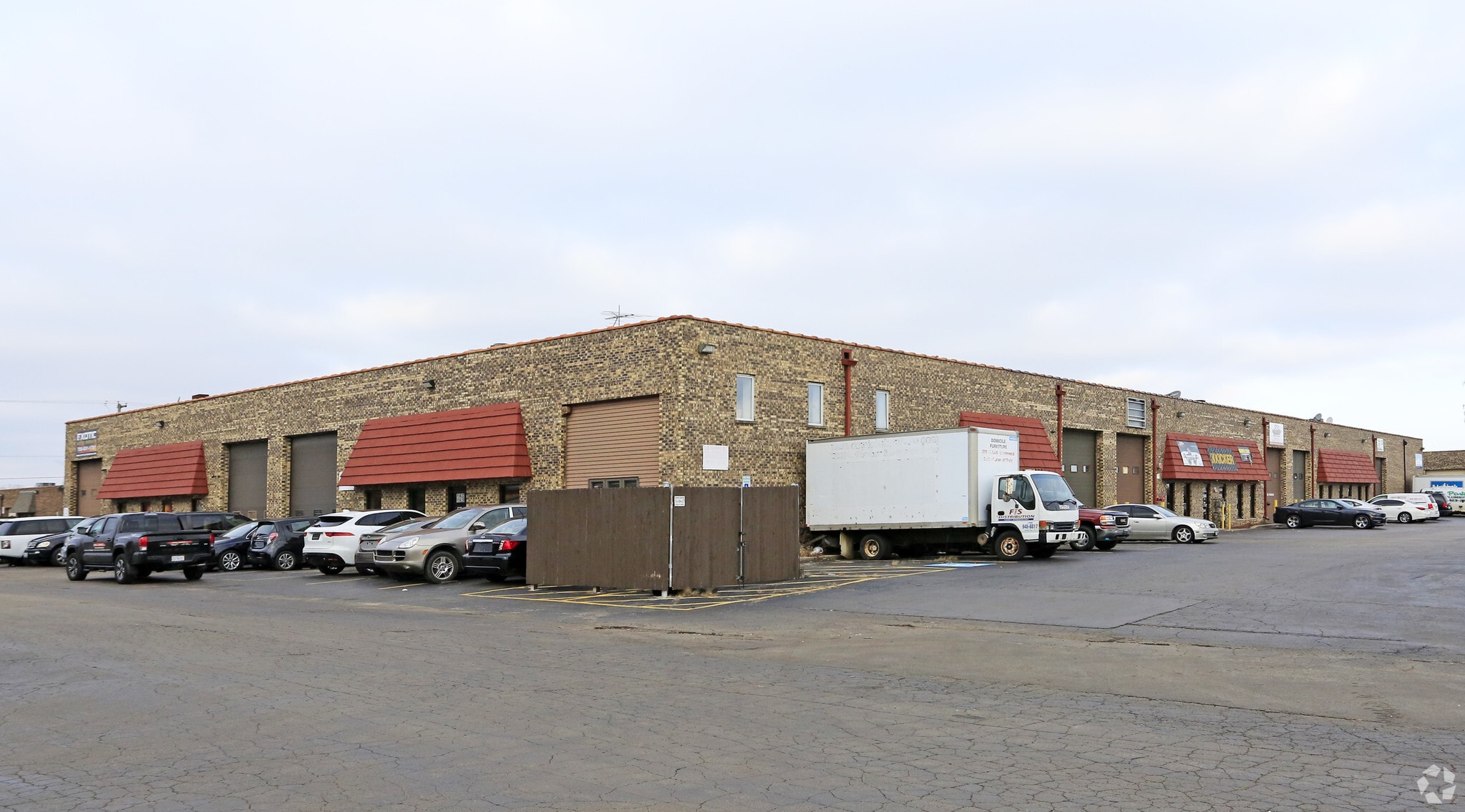 15624-15658 S 70th Ct, Orland Park, IL for lease Primary Photo- Image 1 of 10