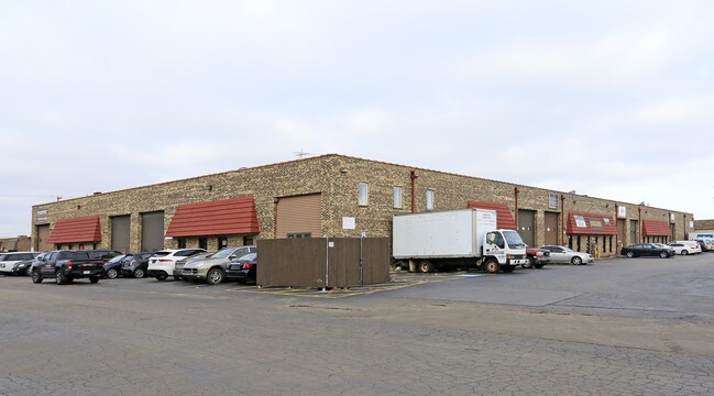 Plus de détails pour 15624-15658 S 70th Ct, Orland Park, IL - Industriel à louer
