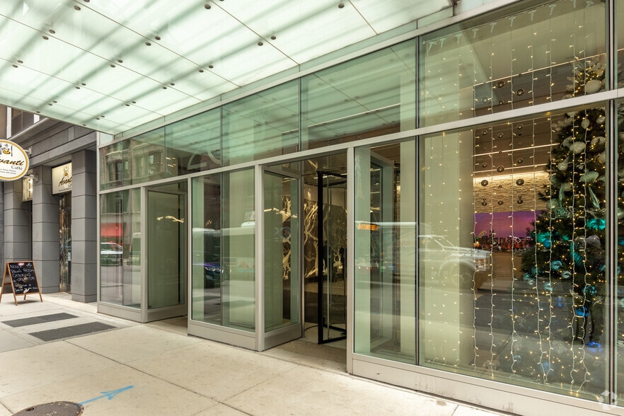 200 W Jackson Blvd, Chicago, IL à louer - Photo du bâtiment - Image 3 de 3