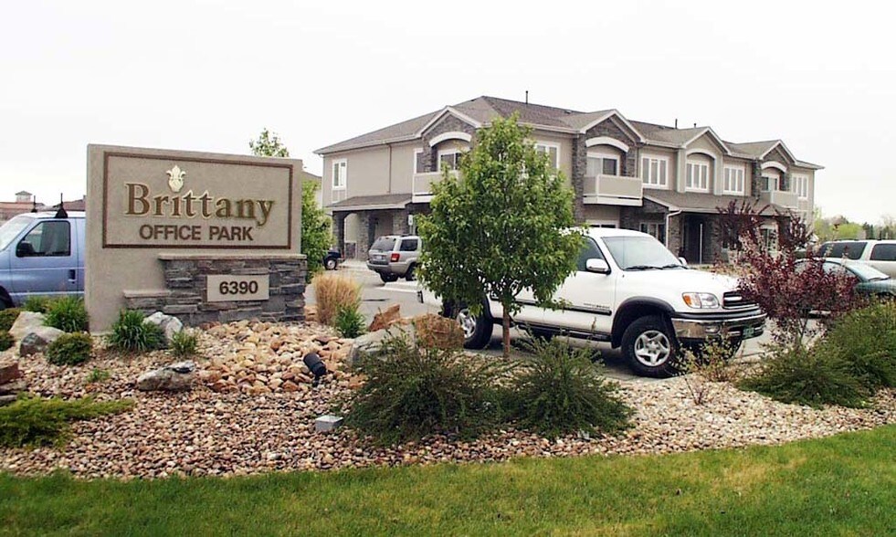 6390 Gardenia St, Arvada, CO à louer - Photo du bâtiment - Image 3 de 17