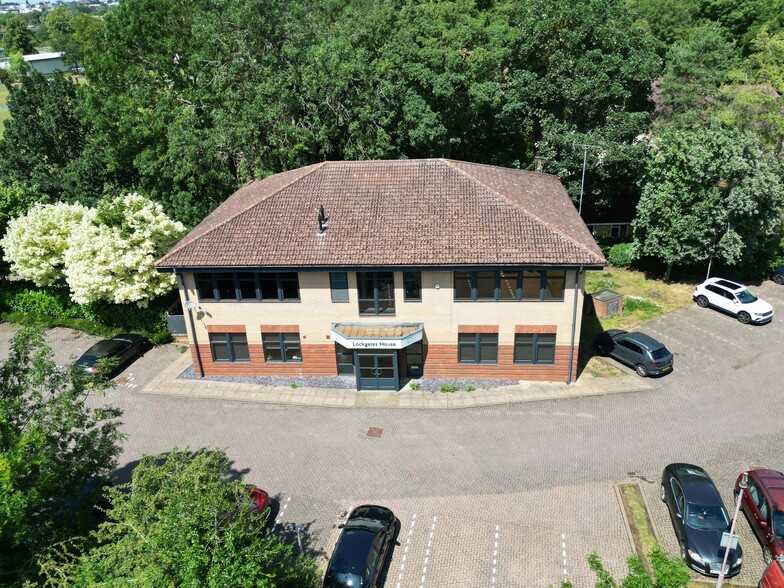6 Rushmills, Northampton for lease - Building Photo - Image 3 of 8