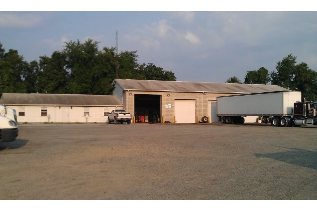 900 Julian Ln, Bear, DE for sale - Primary Photo - Image 1 of 2