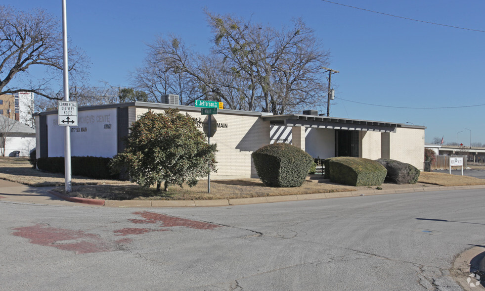 1717 S Main St, Fort Worth, TX à vendre - Photo principale - Image 1 de 1