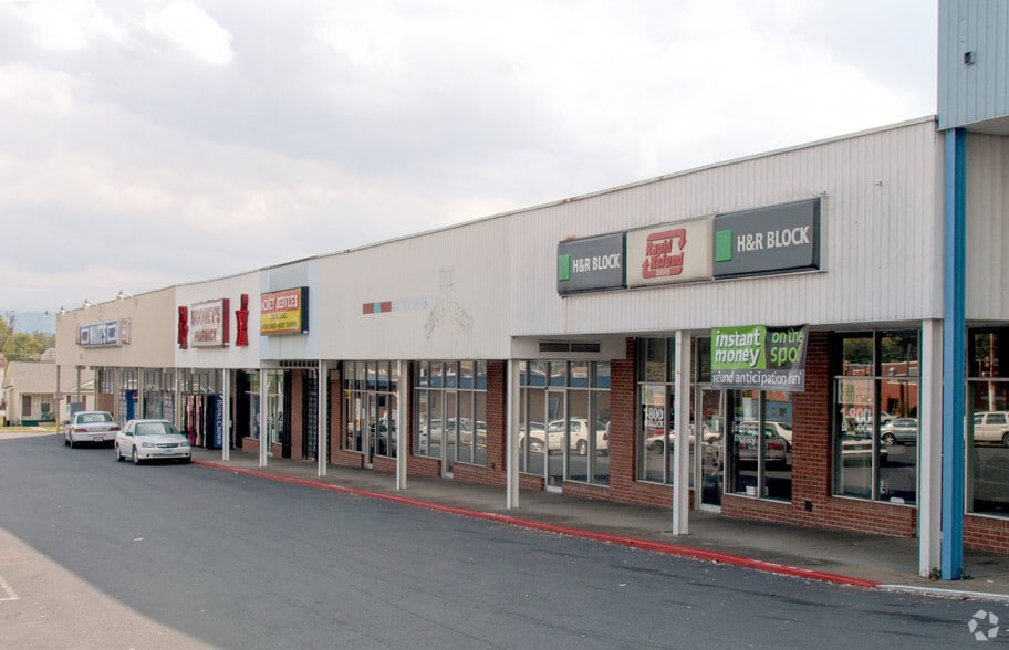 1103-1115 N Roan St, Johnson City, TN à vendre - Photo principale - Image 2 de 8