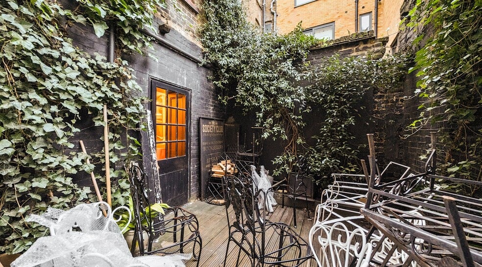 3 Cheshire St, London for lease - Building Photo - Image 2 of 7