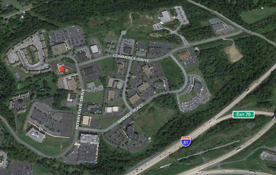 2578 Interstate Dr, Harrisburg, PA à louer - Aérien - Image 2 de 10
