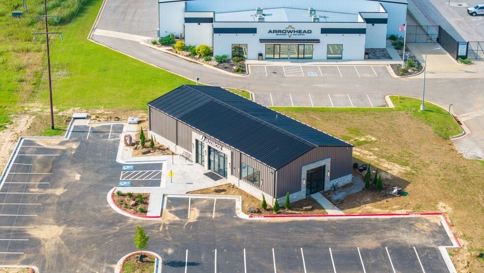 1081 W 121st St S, Jenks, OK for lease - Building Photo - Image 3 of 6
