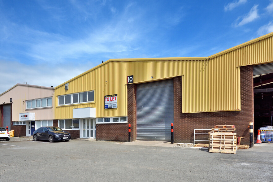 Middlefield Industrial Estate, Falkirk for lease - Building Photo - Image 1 of 2