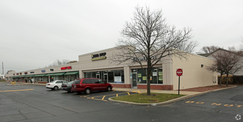 1219-1281 S Main St, Lombard, IL for lease - Building Photo - Image 3 of 3