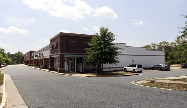 More details for 17100 Jefferson Davis Hwy, Dumfries, VA - Retail for Lease