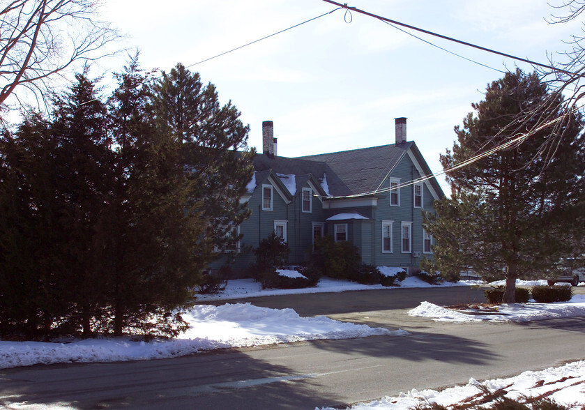 825 Broadway, Raynham, MA à vendre - Autre - Image 3 de 11